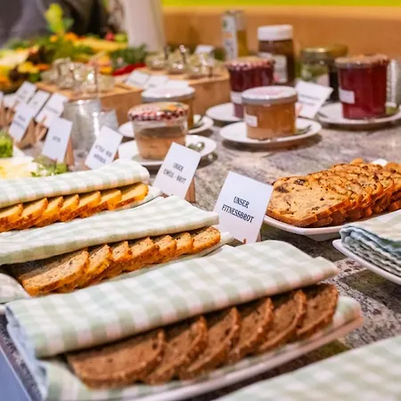 招待所 180gradblick